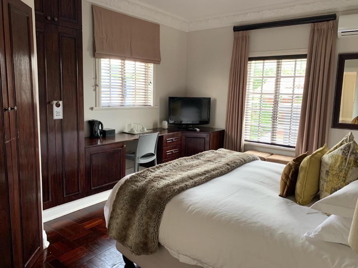 Valdior Guest House อัมลังงา ภายนอก รูปภาพ