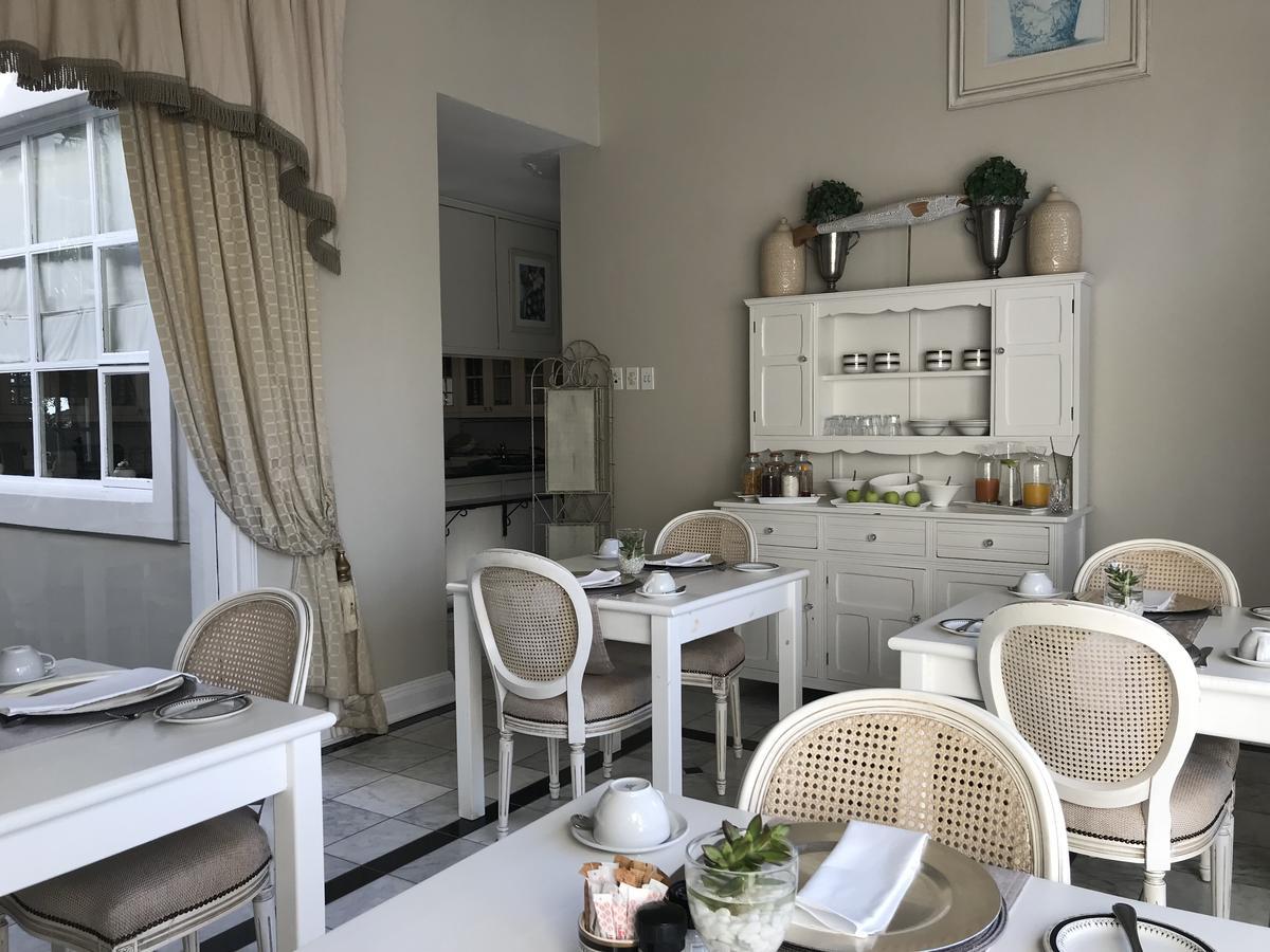 Valdior Guest House อัมลังงา ภายนอก รูปภาพ